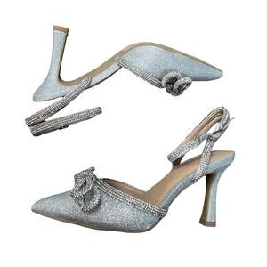 A NEW DAY Carmin Bow Pumps Memory Foam Silver 9.5